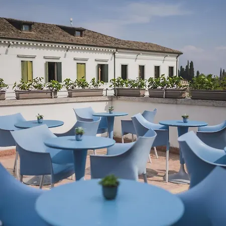 Le Di Palazzo Bortolan Πανσιόν 4*