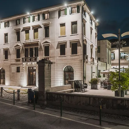 Guest house Le Di Palazzo Bortolan 4*