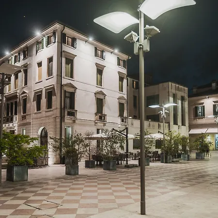 Le Di Palazzo Bortolan 4*